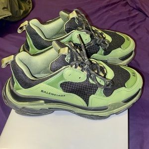 Balenciaga Triple S Sneaker Mens